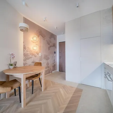 Kierbedzia Apart, Free Parking, Wi-fi *