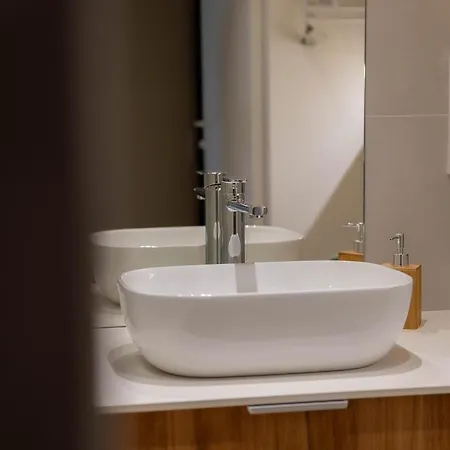 Kierbedzia Apart, Free Parking, Wi-fi Apartamento Varsóvia